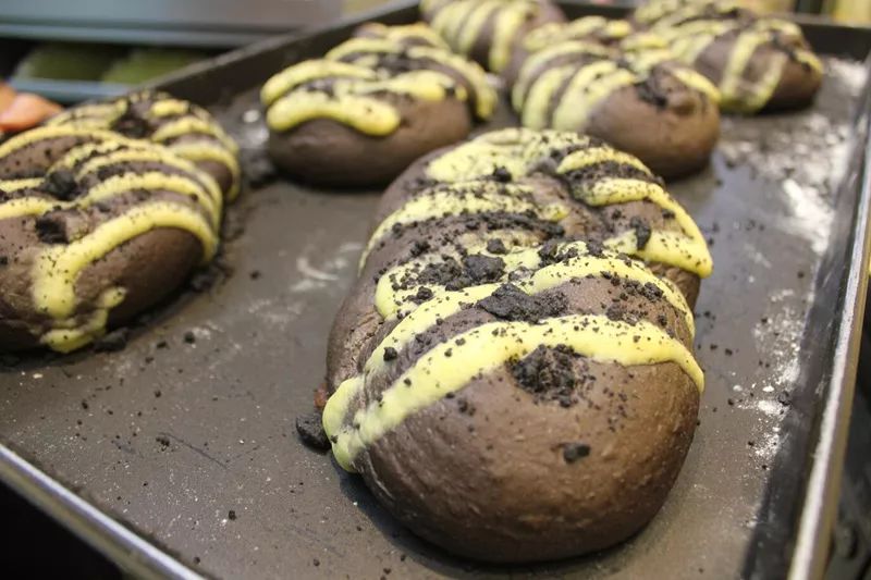 买二送一面包,买二赠一汉堡