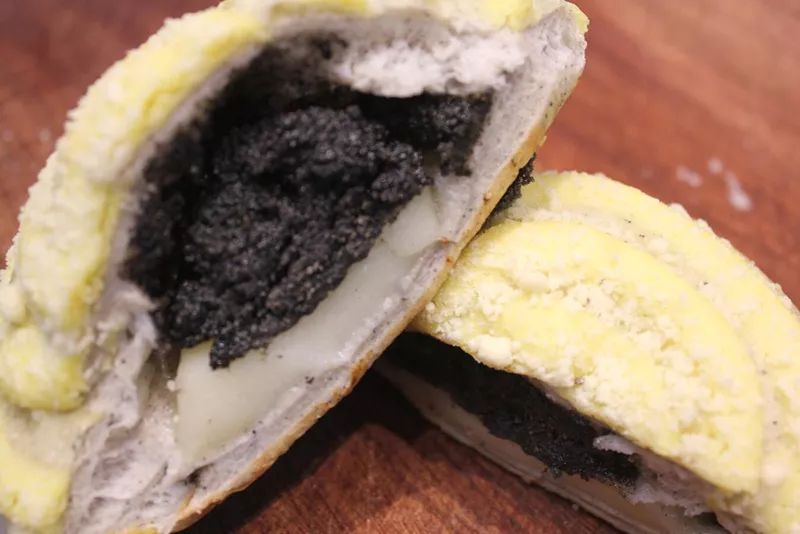 买二送一面包,买二赠一汉堡