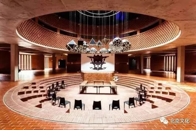 我叫北京，这是我最新的简历，请多关照