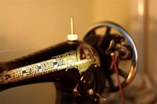 红灯牌录音机90年代,红灯牌电子管老收音机