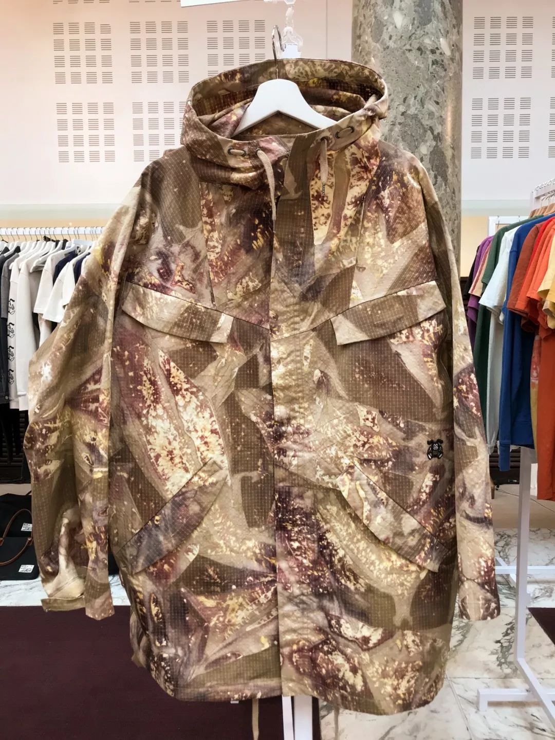 2021春夏男装流行趋势图片,20172018男装流行印花