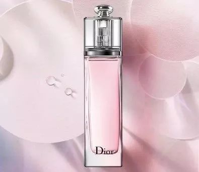 滋养修复并且能美白的沐浴露,既能洗澡又能洗脸的沐浴露