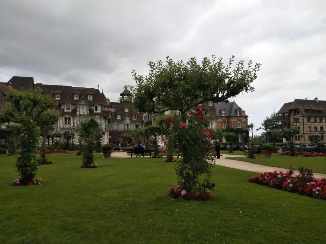 法国人旅游景点排行榜,法国旅游小城市推荐