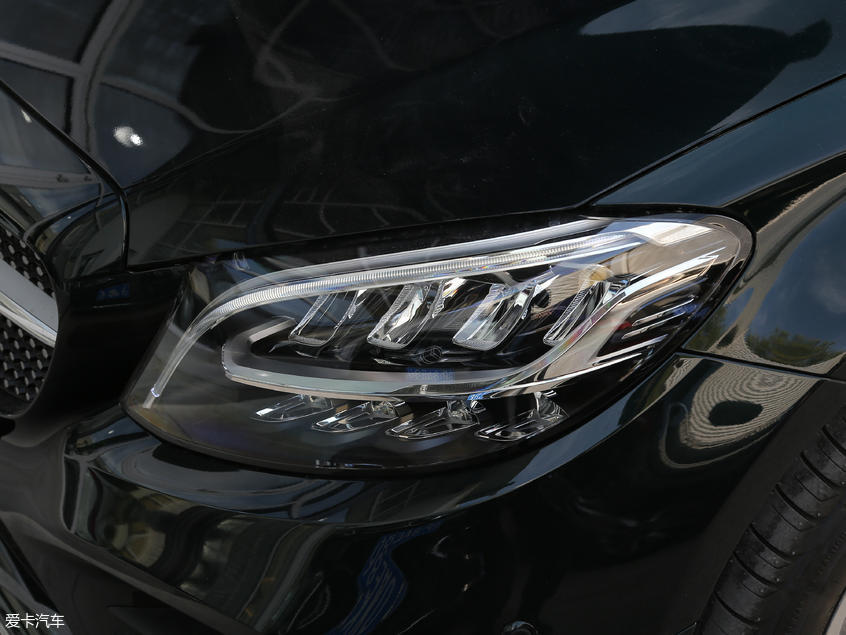 标配10气囊的suv,mkz可变悬挂