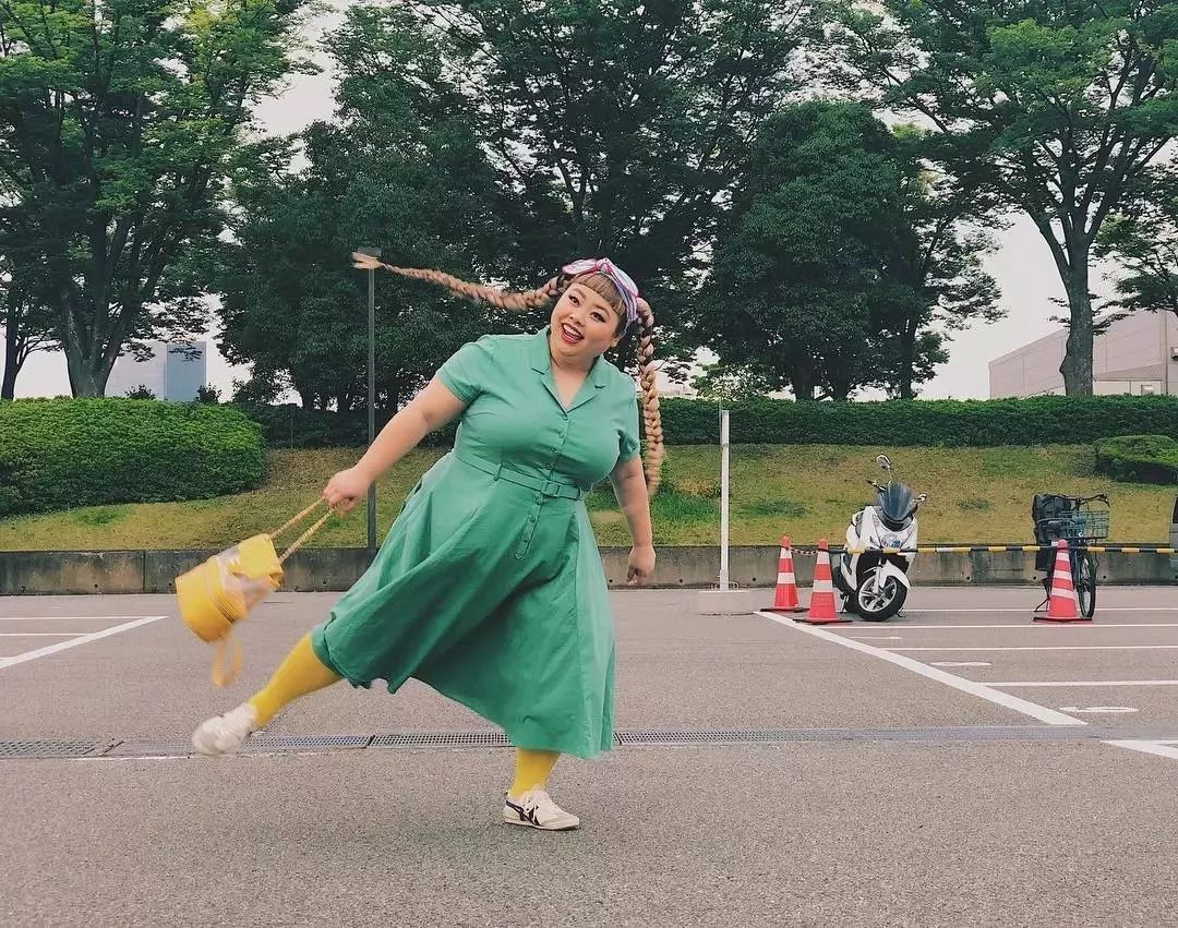 岛国艺人迷惑*服私**大赏