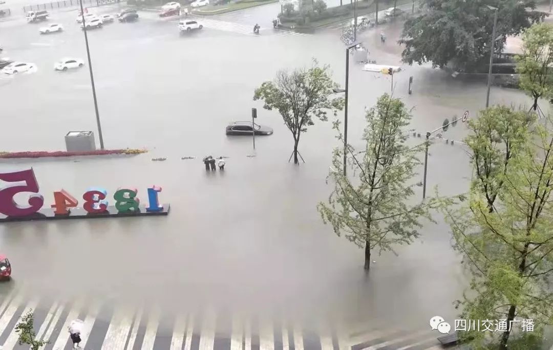 四川最新雨情预警,四川新一轮强降雨将来袭