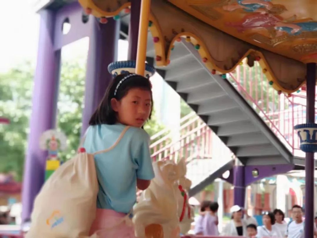 青少年暑期七彩夏令营系列活动,暑假夏令营让你嗨翻天