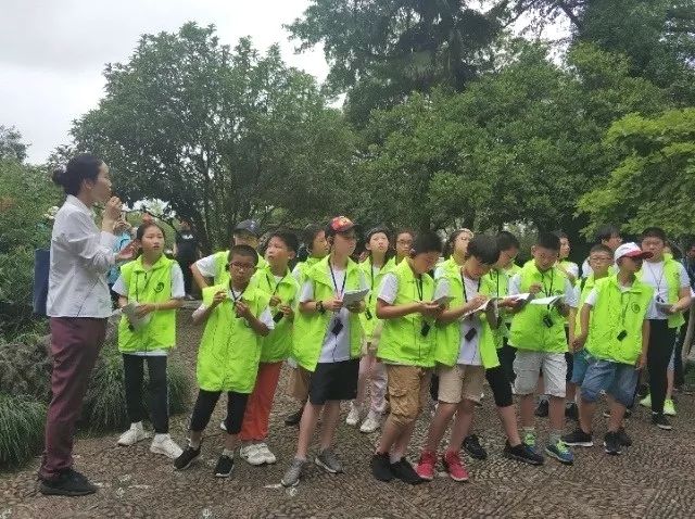 青少年暑期七彩夏令营系列活动,暑假夏令营让你嗨翻天