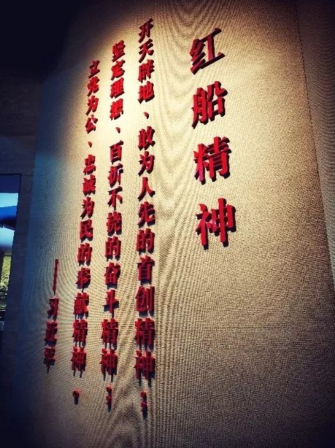 青少年暑期七彩夏令营系列活动,暑假夏令营让你嗨翻天