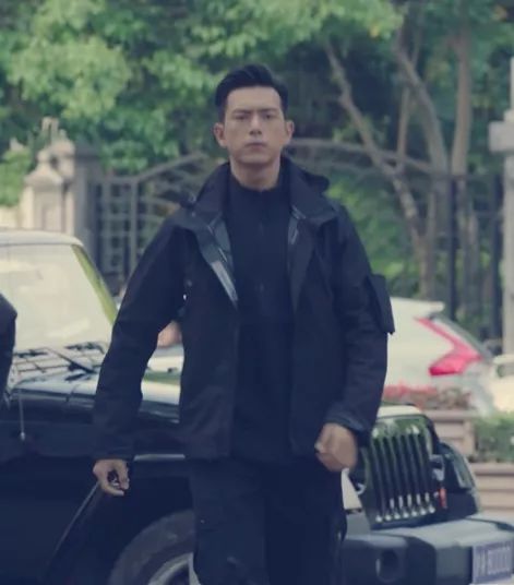 花钱减压｜不在微博上买房都追不上现男友的预告了，韩商言你太上头