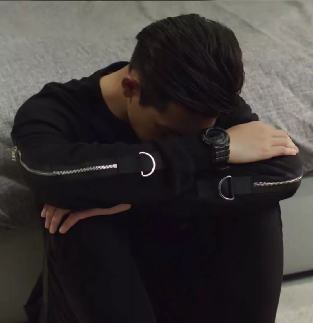 花钱减压｜不在微博上买房都追不上现男友的预告了，韩商言你太上头