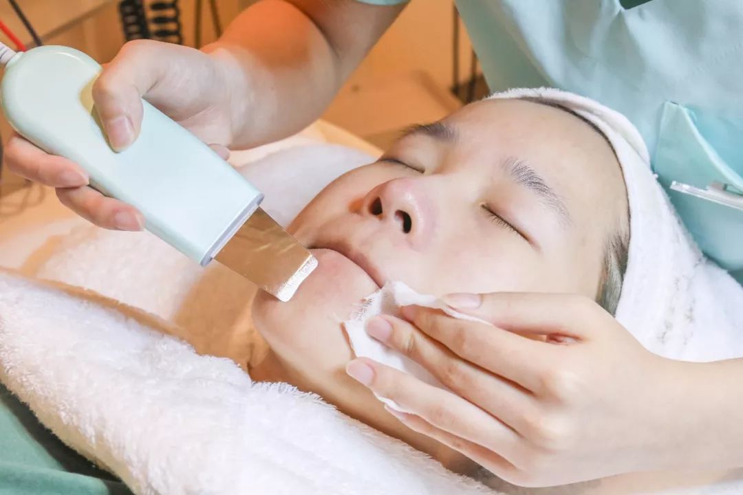 韩商言吐血了,韩商言的高光时刻