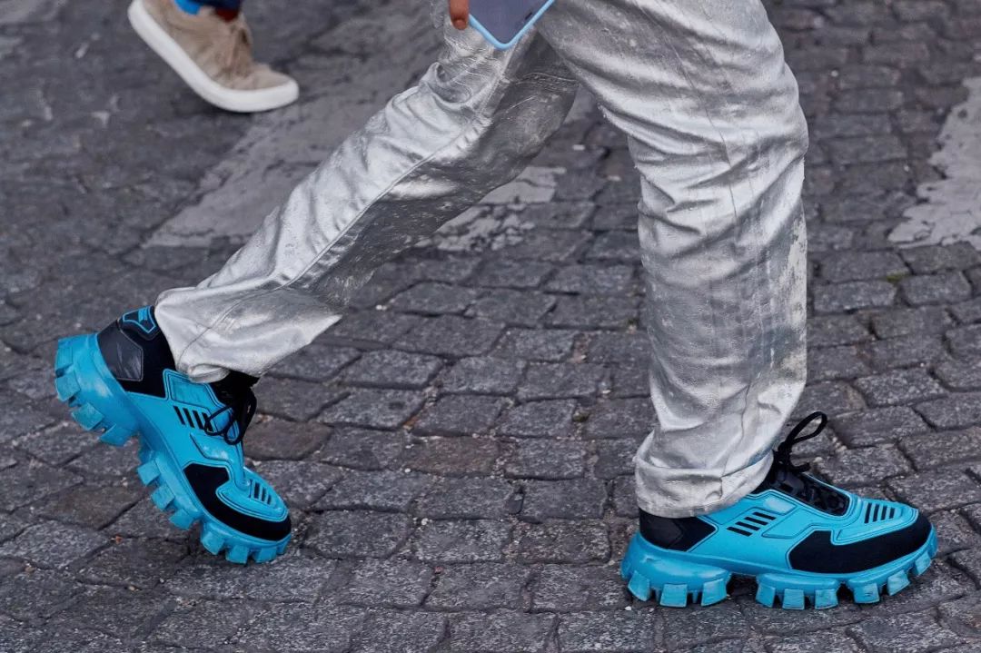 20年春夏男装流行色,2020国际服装春夏男装色彩配比