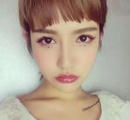 全智贤的痣在哪边,全智贤鼻头的痣好不好