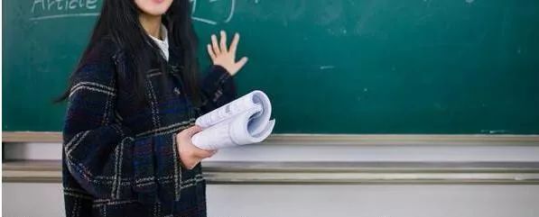 有个逗逼弟弟是个什么样的体验,一个逗逼老师的生活日常