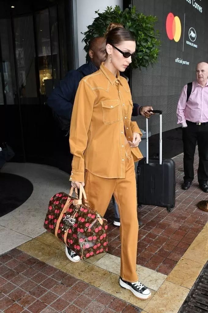 毒app9块钱买鞋,毒app7块买鞋