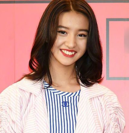 日本小丧猫凭“厌世脸”火遍全网，30w网友心都被萌化了…