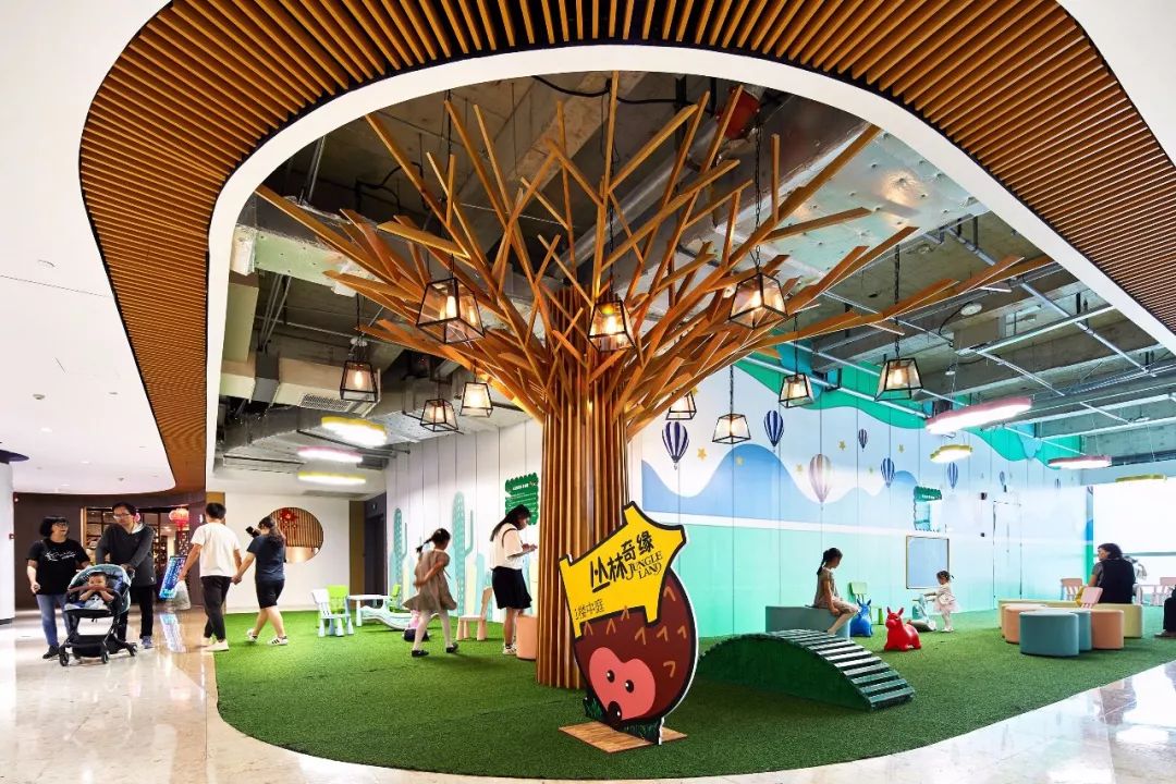 超级飞侠主题乐园滑梯,超级飞侠空降乐园