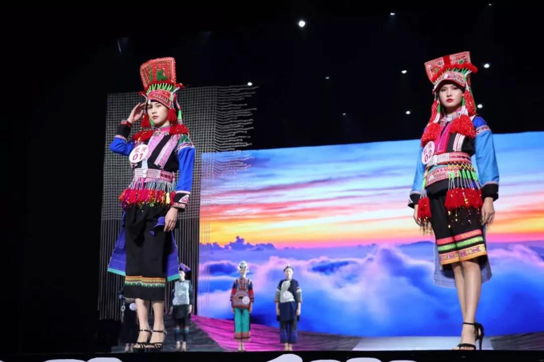 云南好看的民族服饰,来云南一定要穿的民族服饰