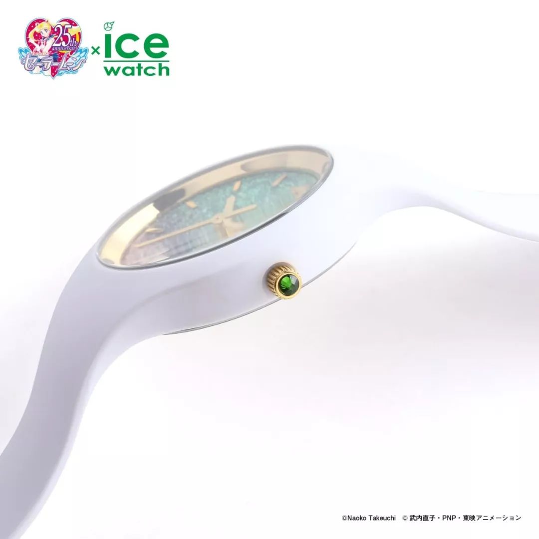 美少女战士xIceWatch推出的限定手表，造型可爱到让人觉得戴上就能变身