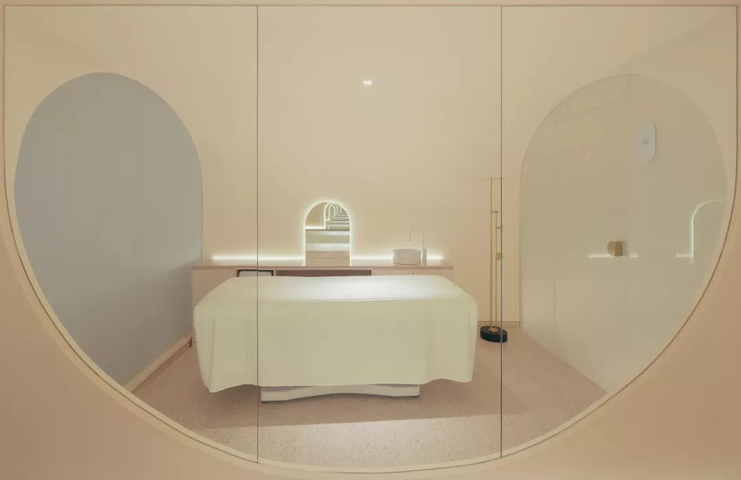 拒绝花哨!建筑师CP孙大勇×万书言,携手打造洞穴式美容院