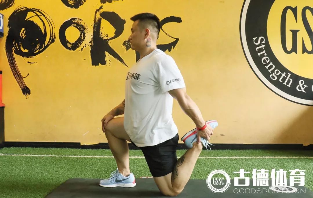 牵拉标准动作图解,常用肌肉牵拉方法有哪些