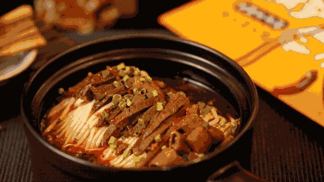 美好的米粉像少女的胸，但我们只能吃到硅胶？