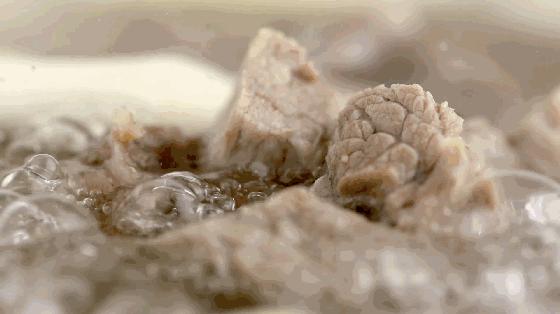 美好的米粉像少女的胸，但我们只能吃到硅胶？