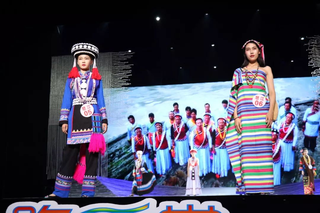 德宏五种少数民族服饰走秀音乐,云南少数民族服饰秀