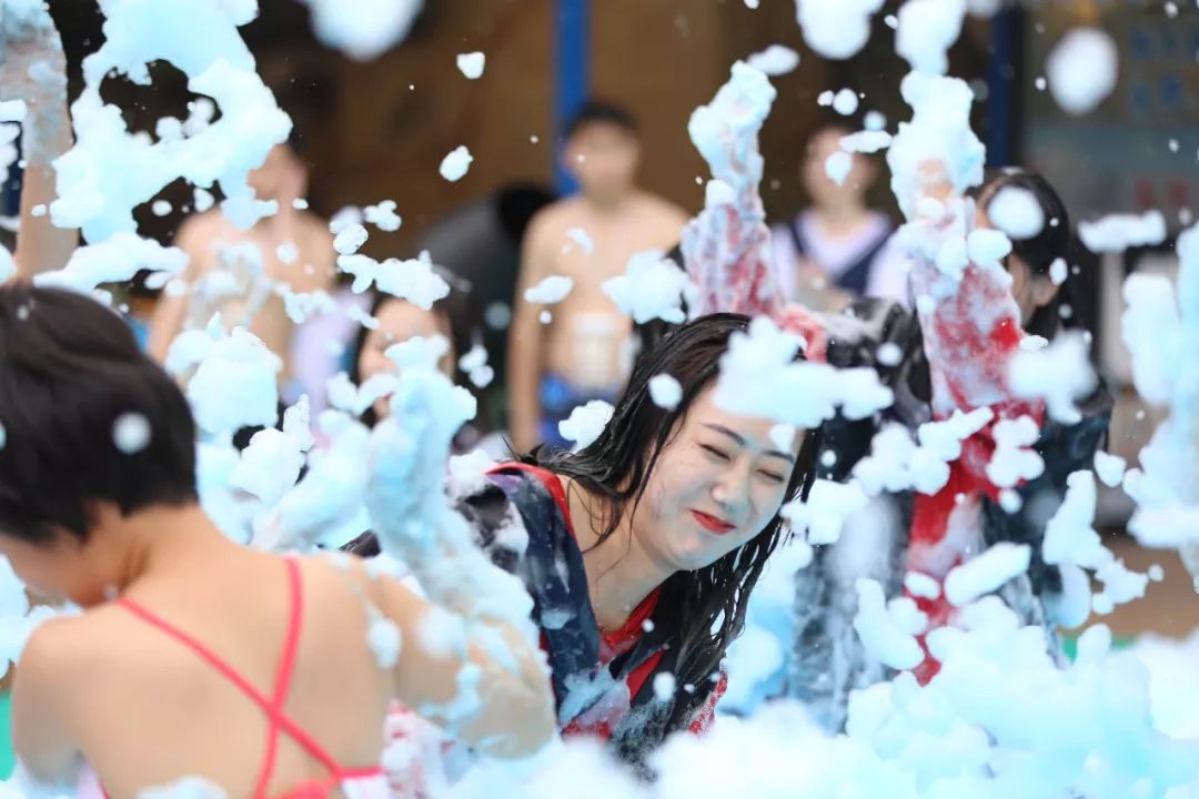 浪浪浪水上乐园杭州,浪苹果游乐场门票特价