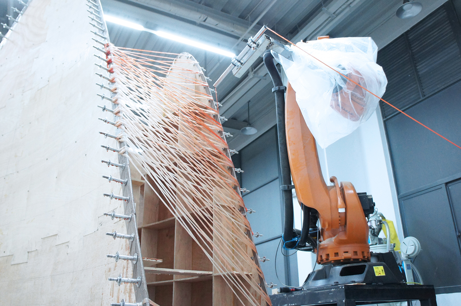 WutopiaLab俞挺工作室丨RedLaLaLand艺术装置