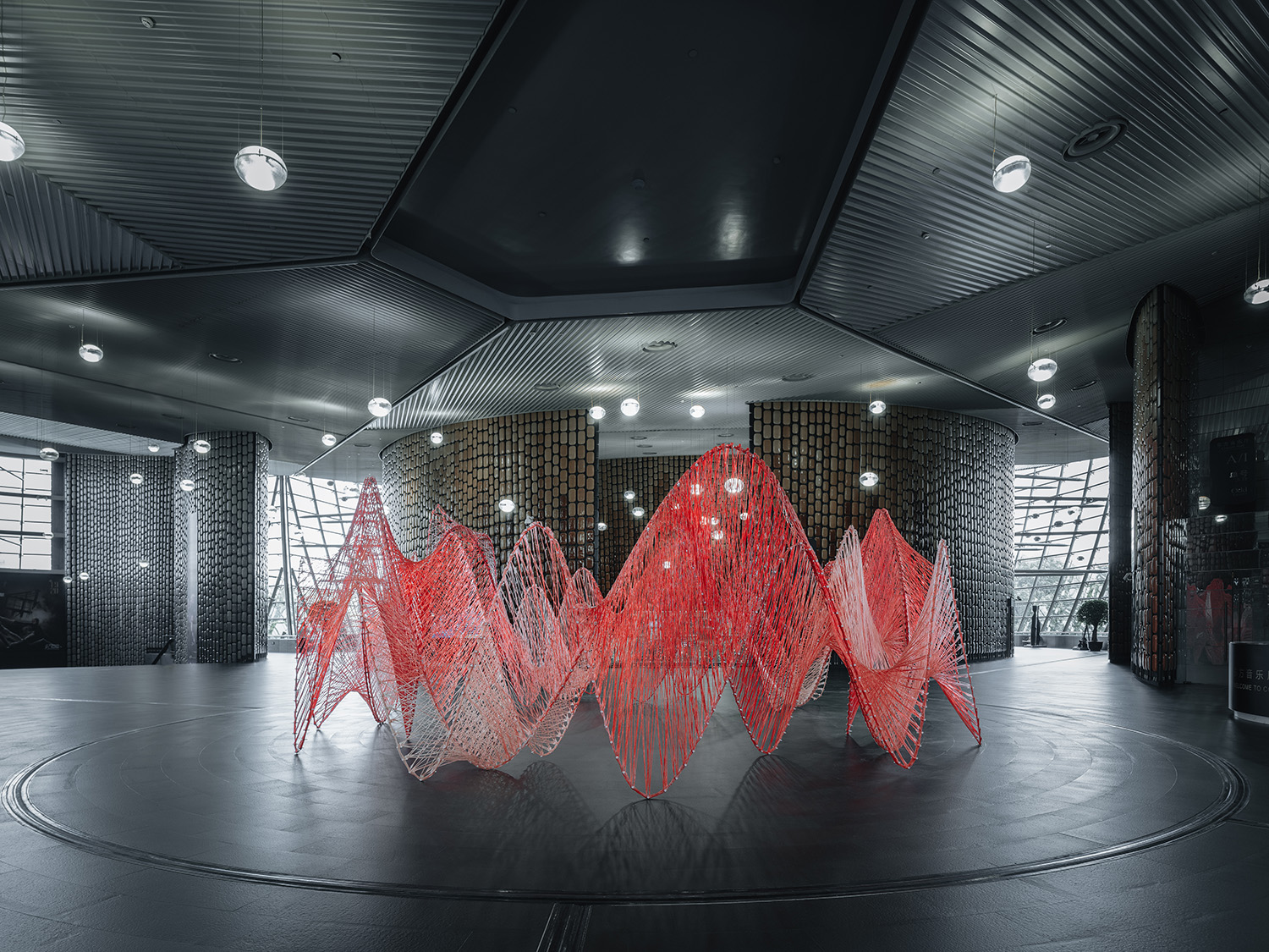 WutopiaLab俞挺工作室丨RedLaLaLand艺术装置