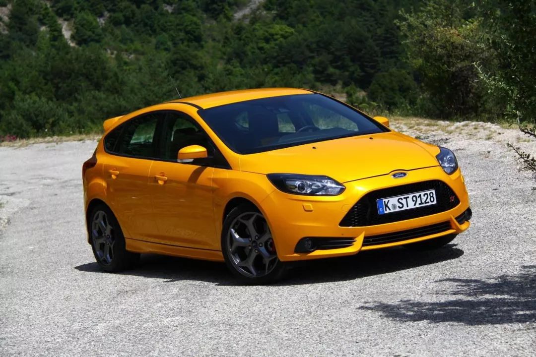 福特福克斯曾经的辉煌,福特福克斯的进化史