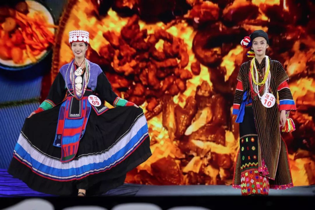 德宏五种少数民族服饰走秀音乐,云南少数民族服饰秀