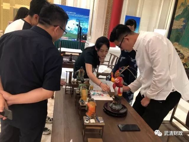 c位闪亮登场,c位登场秀