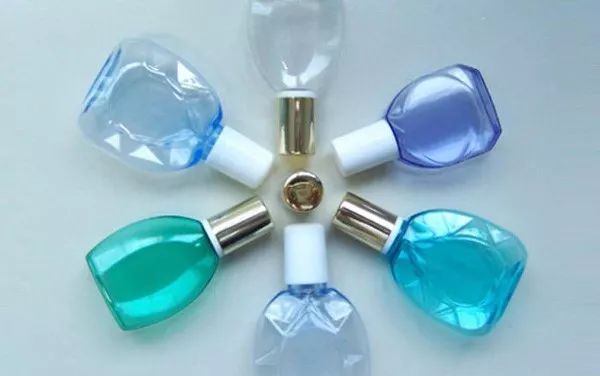 如何正确使用滴眼液教学图片,如何使用滴眼液视频