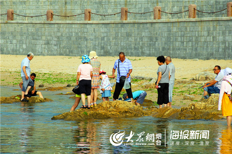 对烟台人来说，不洗海澡（xiajiaozi）就不算过夏天