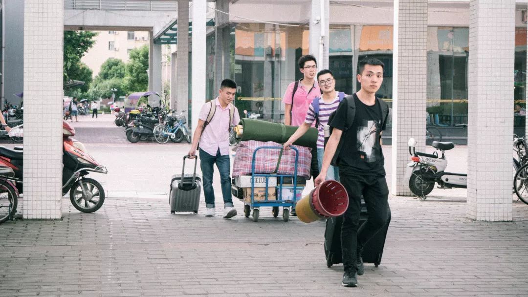 再见宜宾完整版,再见江小白歌曲