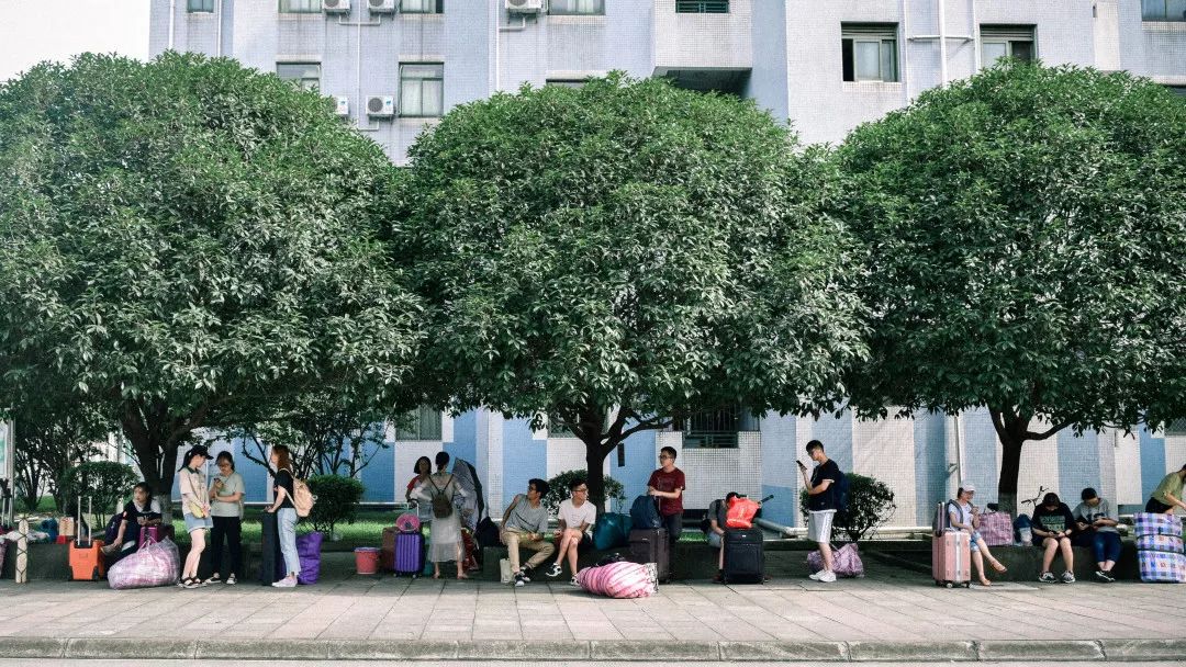 再见宜宾完整版,再见江小白歌曲