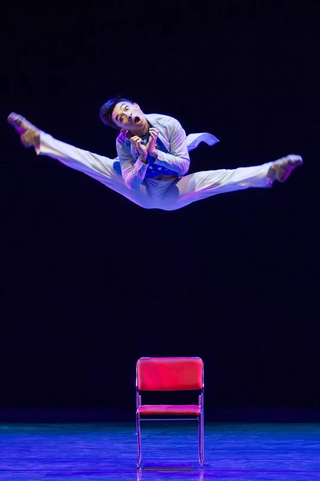 舞台演出怎么拍摄人像,舞台演出怎么拍照好看