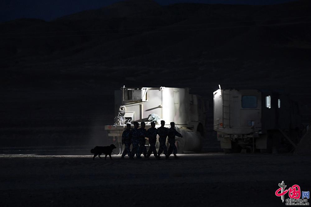 “生命禁区”的雷达兵