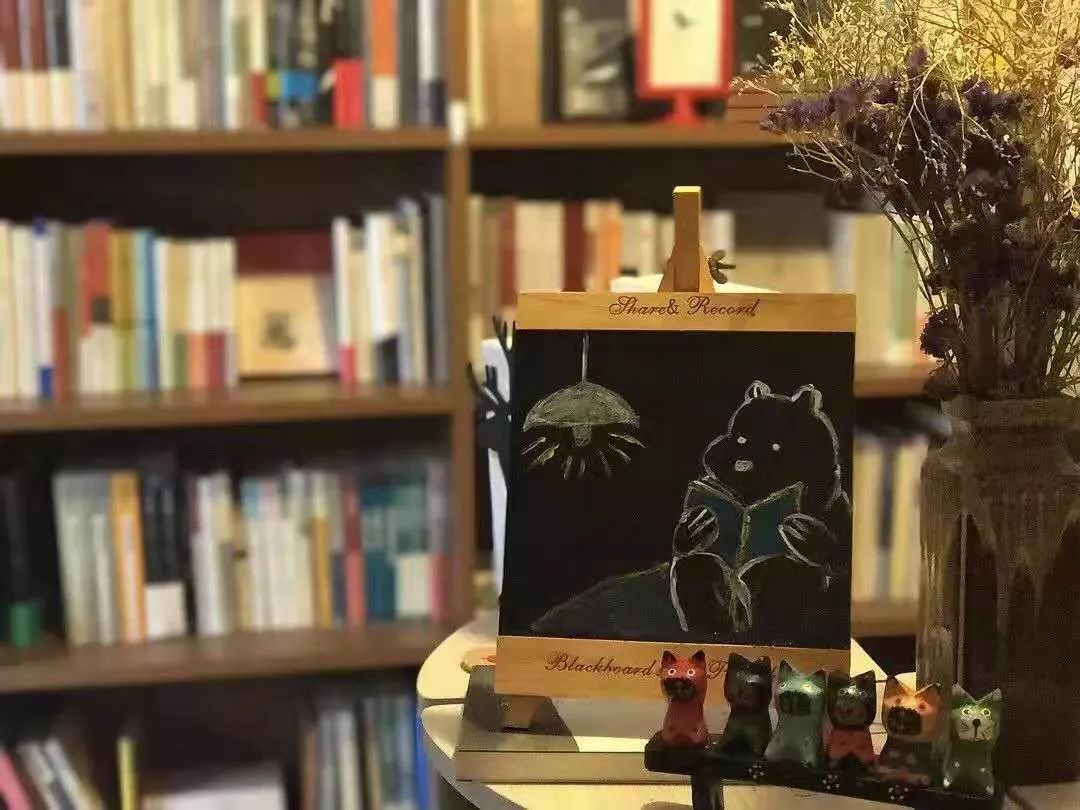 高校校园书店怎么开？听听央视报道怎么说