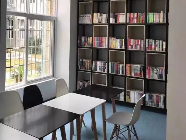 高校校园书店怎么开？听听央视报道怎么说