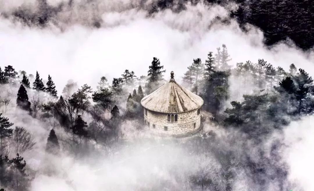 跟着李白游黄鹤楼,跟着李白游