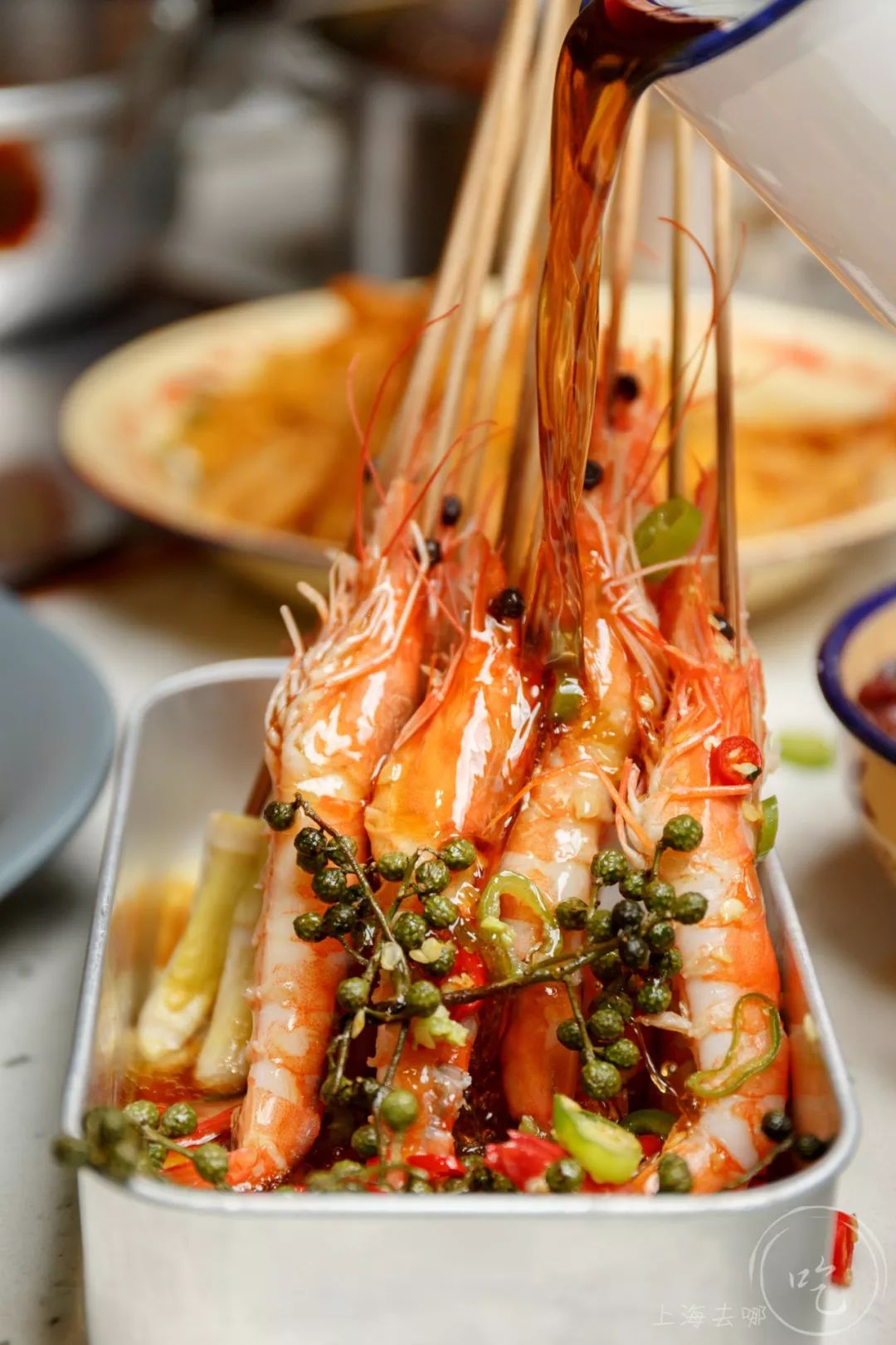 5.8折！99年开的「不夜城餐厅」，90%老上海人都吃过の档口变潮了…