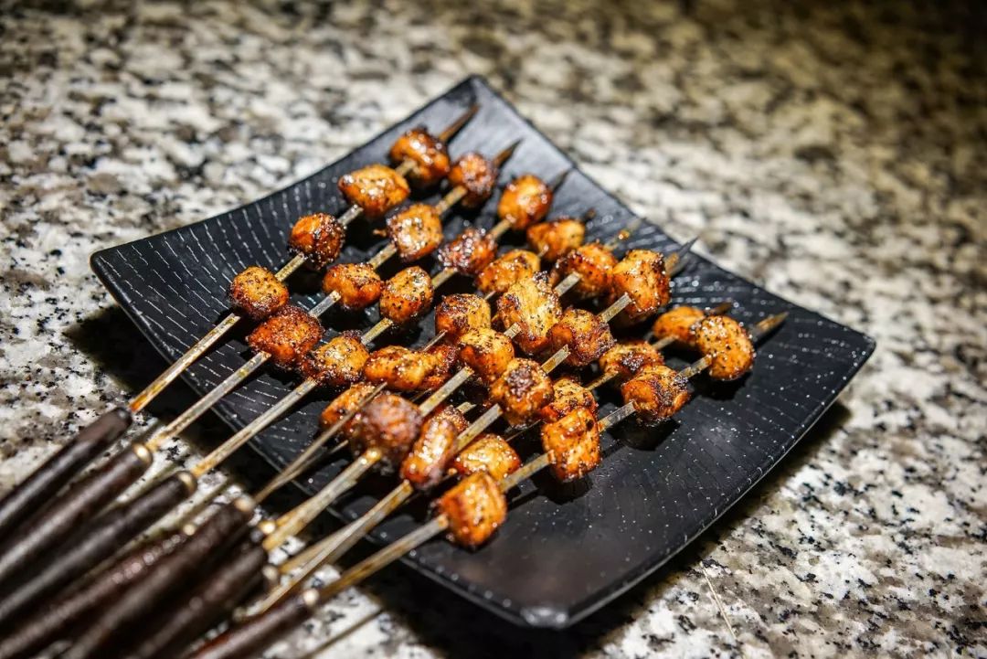 成都烤匠烤鱼真实测评,成都烤匠麻辣烤鱼哪家店最巴适