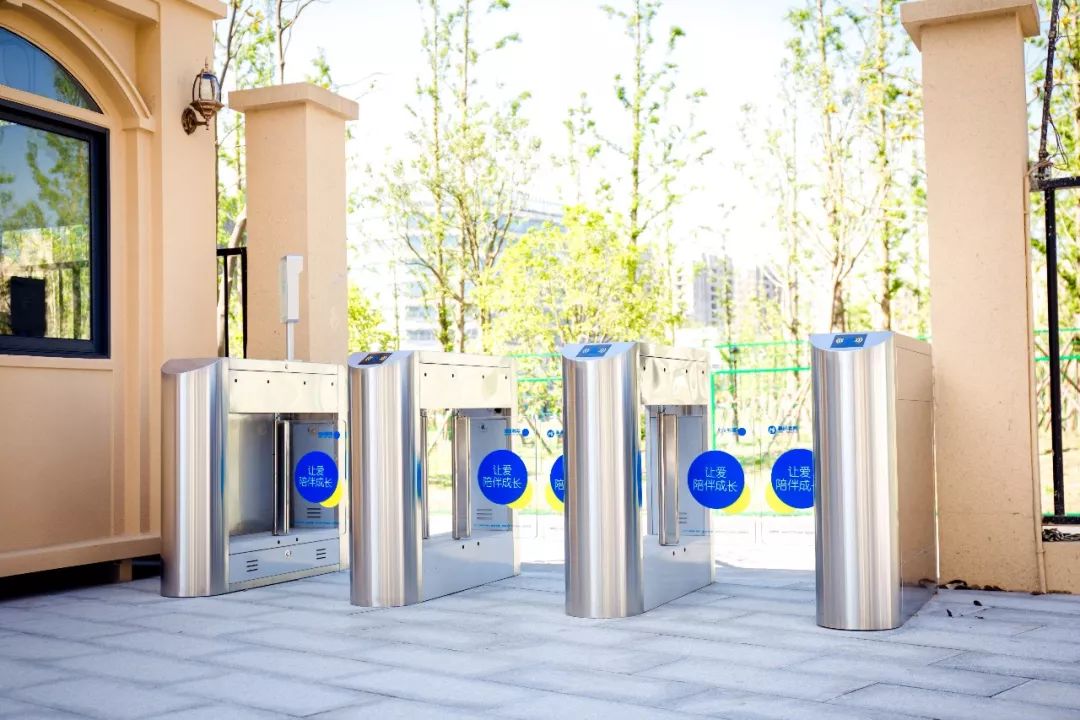 给孩子选了一家非常不错的幼儿园,十大顶级幼儿园