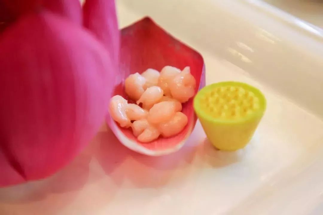 苏州人推荐的苏州特色小吃,苏州人私藏的这几条美食街巷