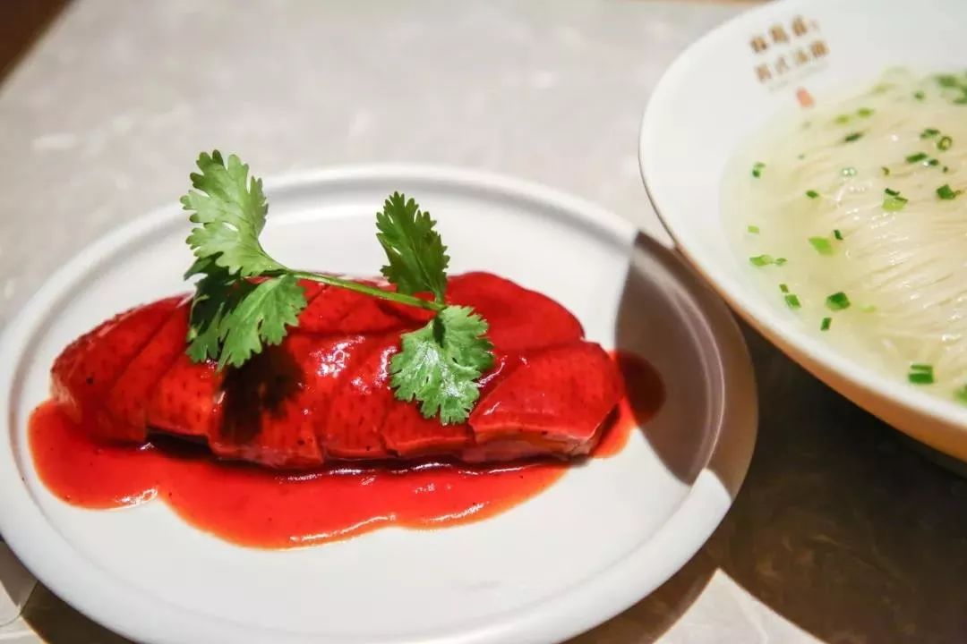 苏州人推荐的苏州特色小吃,苏州人私藏的这几条美食街巷