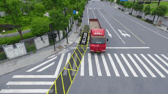 办个*证假**就敢冒充货车司机?出了事故你拿什么负责?